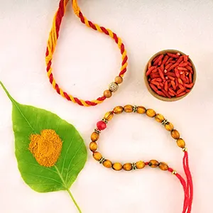 Graceful Rakhi Set