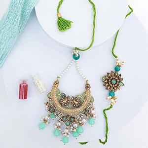 Appealing Bhaiya Bhabhi Pearl Rakhi