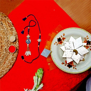 Minimal Luxe Rakhi
