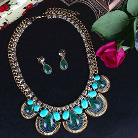 Peacock Print Drops Necklace Set