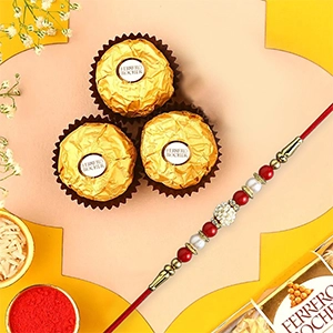 Luminescent Luster Pearl Rakhi & 3 Rocher