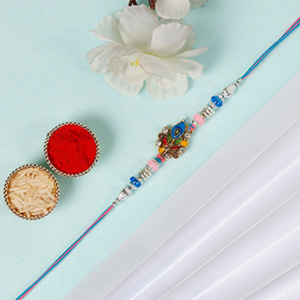 Sneh Elegant Peacock Feather Rakhi to Qatar - Rakhi to Qatar