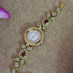 A Sparkling Traditional Watch