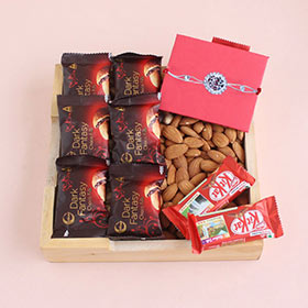 Om Rakhi with Delish Munchies