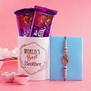 Antique Rakhi with Mug And Chocolates
