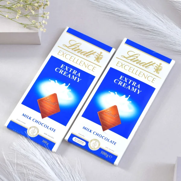 Hamsa Rakhi Gift Combo with Lindt Excellence Chocolates