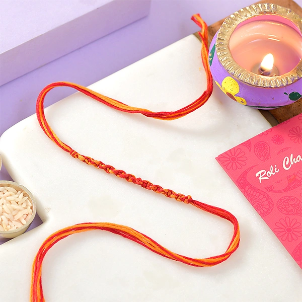 Single Rakhi Thread With Besan Laddoo