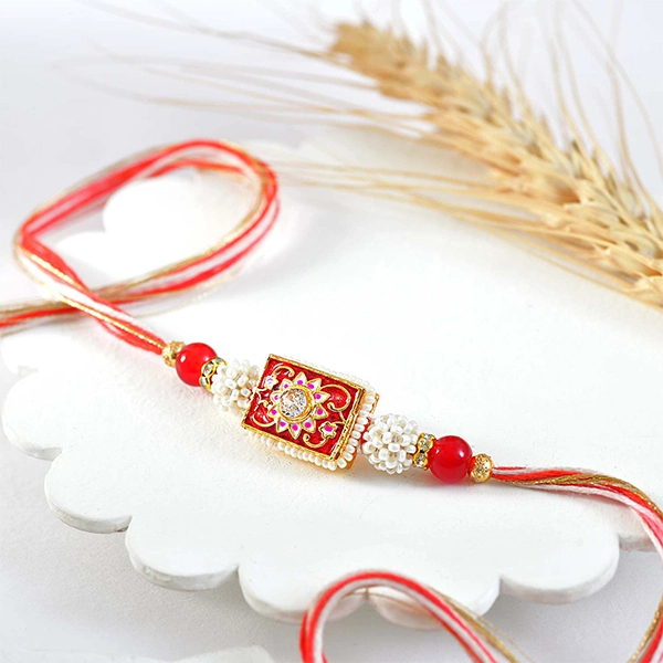 Alluring Bhaiya Bhabhi Rakhi Set
