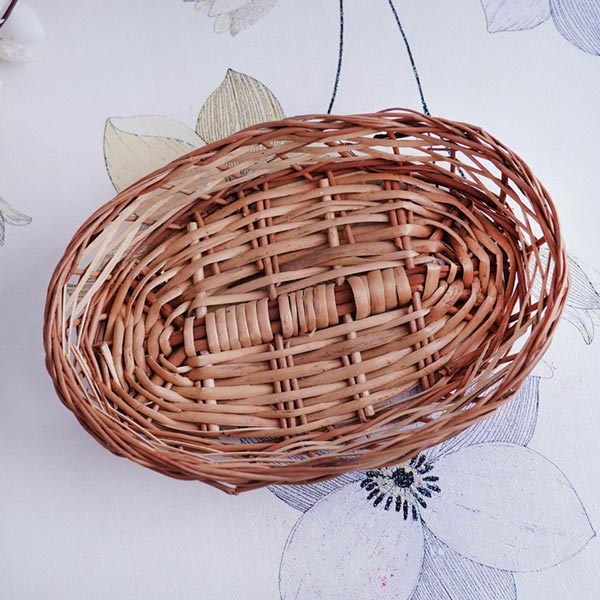 Cadbury Chocolate Hamper with One Wooden Basket