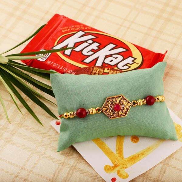 Classical Rakhi & Kit Kat