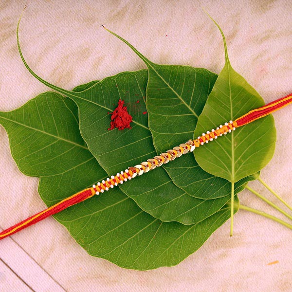 Simple and Elegant Rakhi to Canada