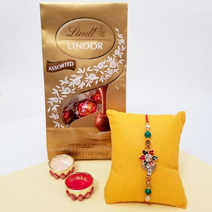 Single Rakhi with Lindor