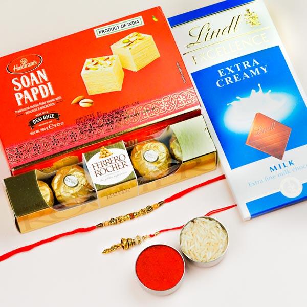 Bhaiya Bhabhi Rakhi Pair With Ferrero Rocher, Lindt & Soan Papdi