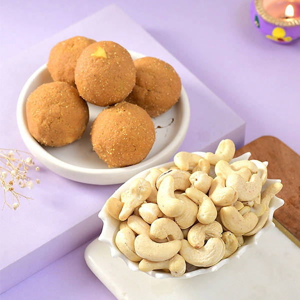 Thread Rakhi with Besan Laddoo & Cashew
