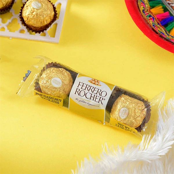 Thread Rakhi with Gourmet Hamper