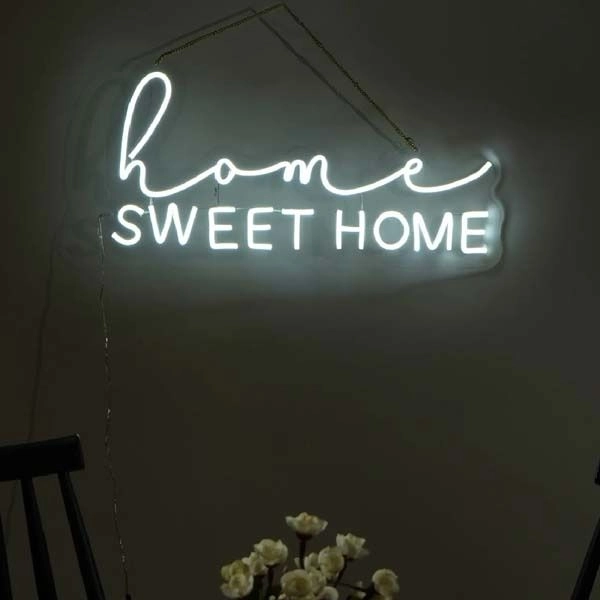 Heartwarming LED Welcome Light