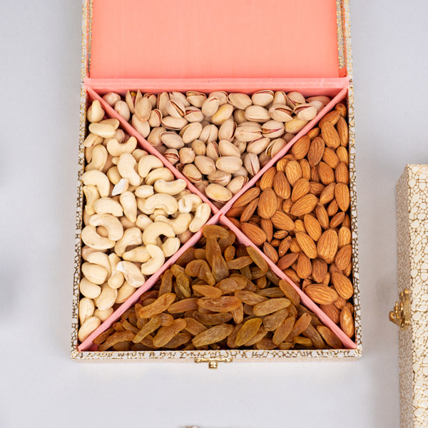 Dry Fruits with Designer Box Gift Hamper