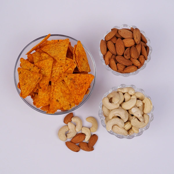 Premium Bhaiya Bhabhi Rakhi Dry Fruit & Nachos Hamper