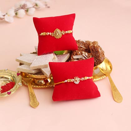 Ravishing Rakhi Hamper for Stunning Brothers