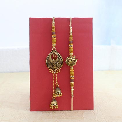 Flavorsome Rakhi Hamper for Bhai Bhabhi