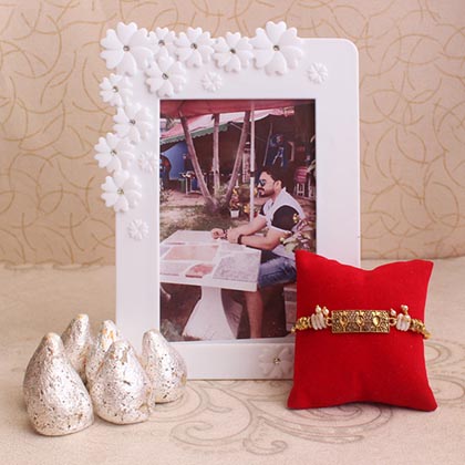 Sweetest Personalized Rakhi Hamper