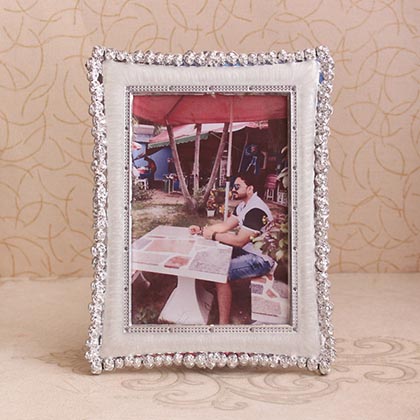 Khanda Rakhi & Personalized Frame Combo