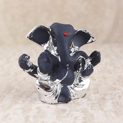Ganpati Rakhi Hamper for Brothers