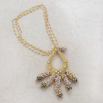 Graceful Pearl Bhaiya Bhabhi Rakhi