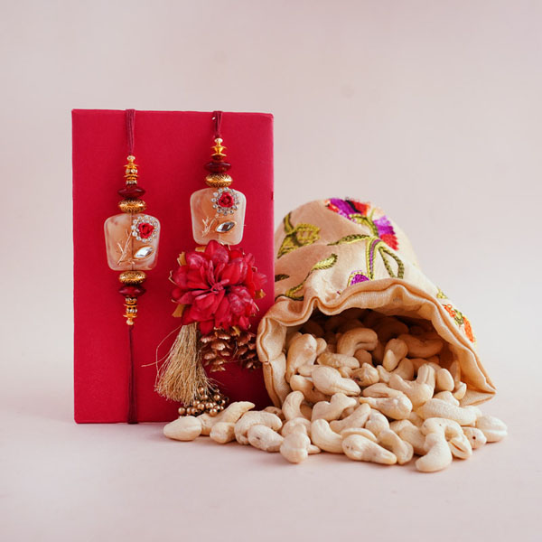 Bhaiya Bhabhi Rakhi With Cashew Potli