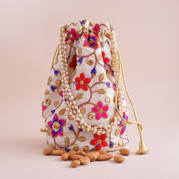 Designer Bhaiya Bhabhi Rakhi with Almond Potli