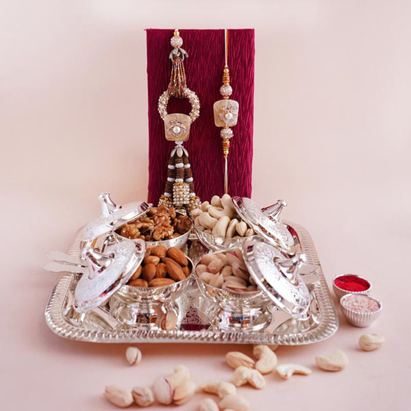 Bhaiya Bhabhi Rakhi With Designer Dryfruit Tray
