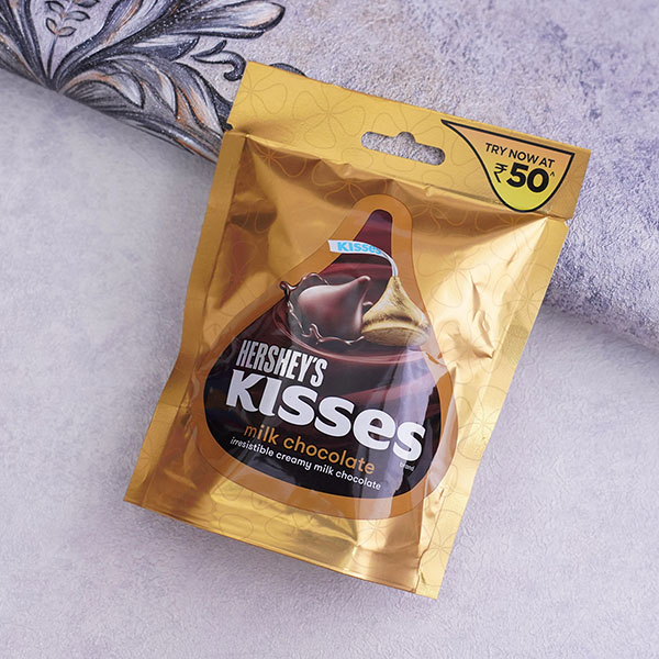 Golden Rakhi and Kisses Milk Chocolates