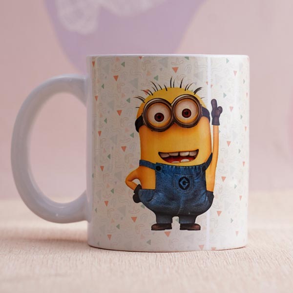 Minion Kids Rakhi and Chocolates