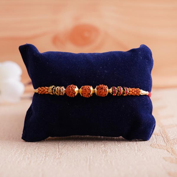 Rudraksha Rakhi and Greeting Card Combo