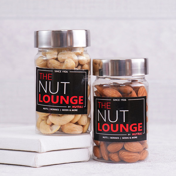 Graceful Bhaiya Bhabhi Rakhi with Dry Fruits Pack