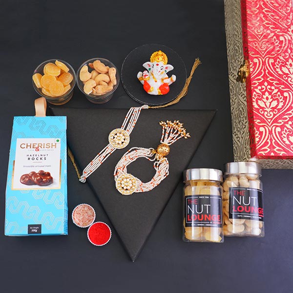 Bhaiya Bhabhi Rakhi with Ganesha Idol Gift Pack
