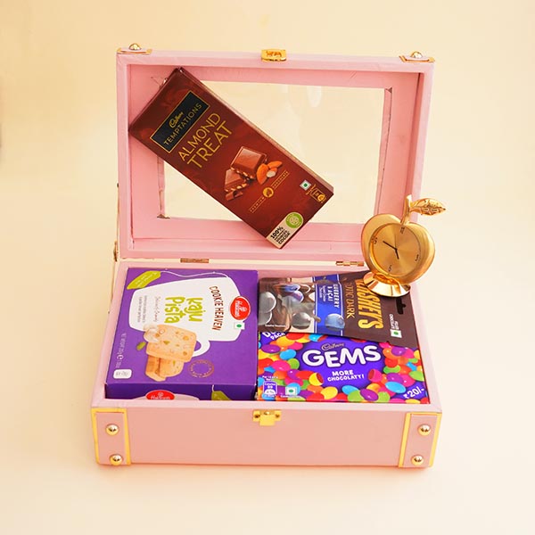 Five Rakhi Set with Dry Fruits Gift Hamper