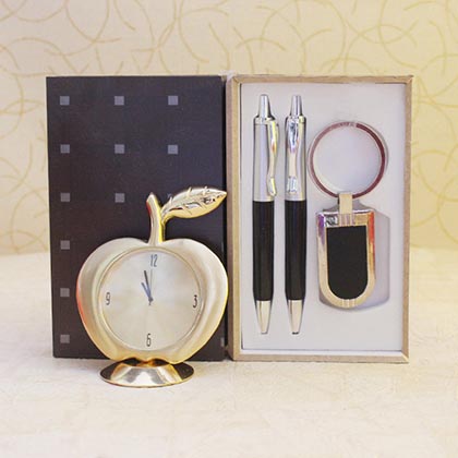 Corporate gift hamper