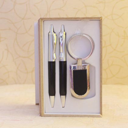 Corporate gift hamper