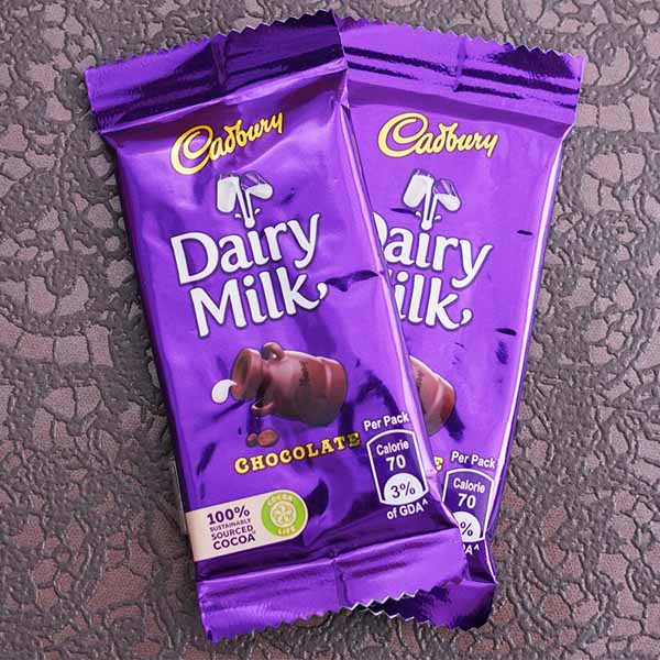 Rakhi with 2 Dairy Milk