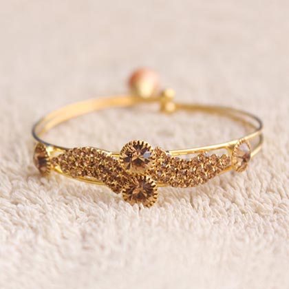 Golden Finish Bracelet Lumba Rakhi