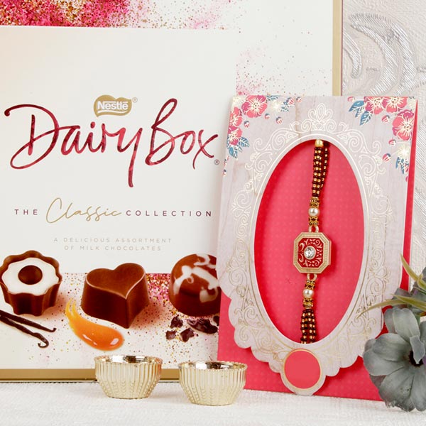 Beateous Square Rakhi with Chocolates