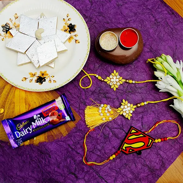 ASTONISHING FAMILY RAKHI COMBO