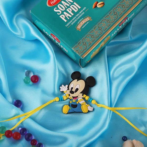 Mickey Love with Soan