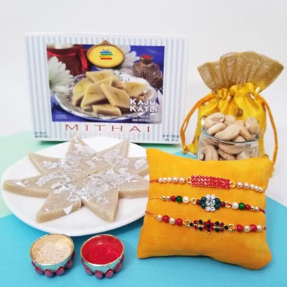 Rakhis & Kaju Combo
